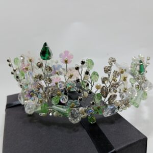Pistachio & White Crown for Bride