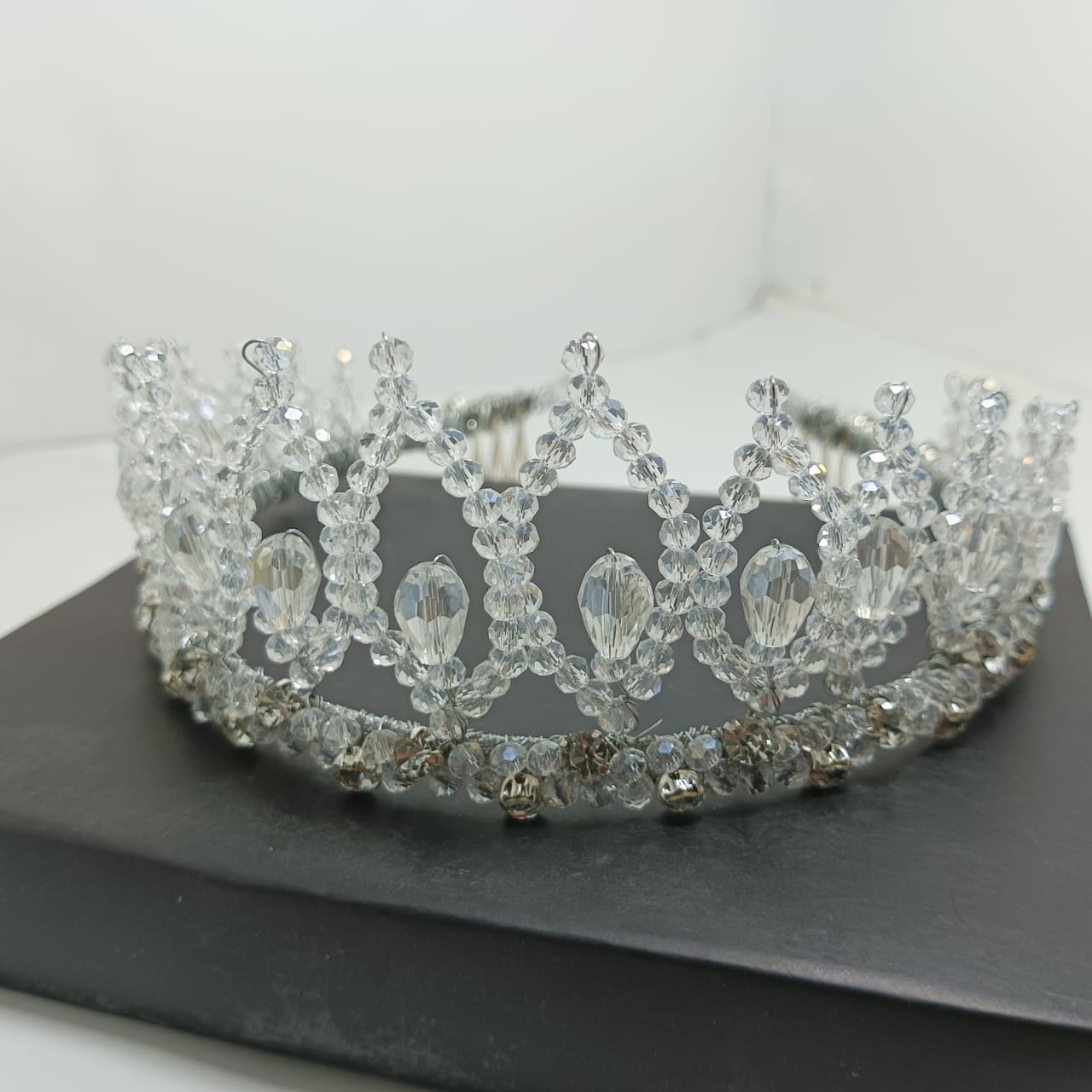 White Crystal Crown - Image 2
