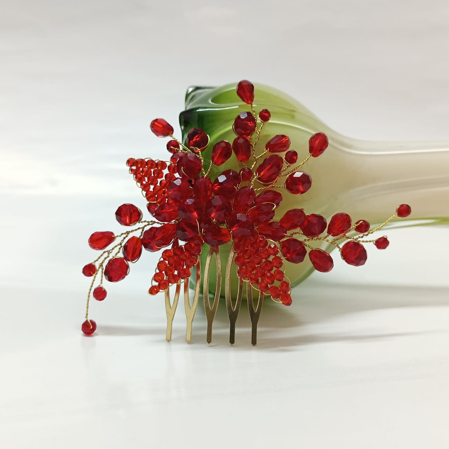 Red Hair Comb - Image 4