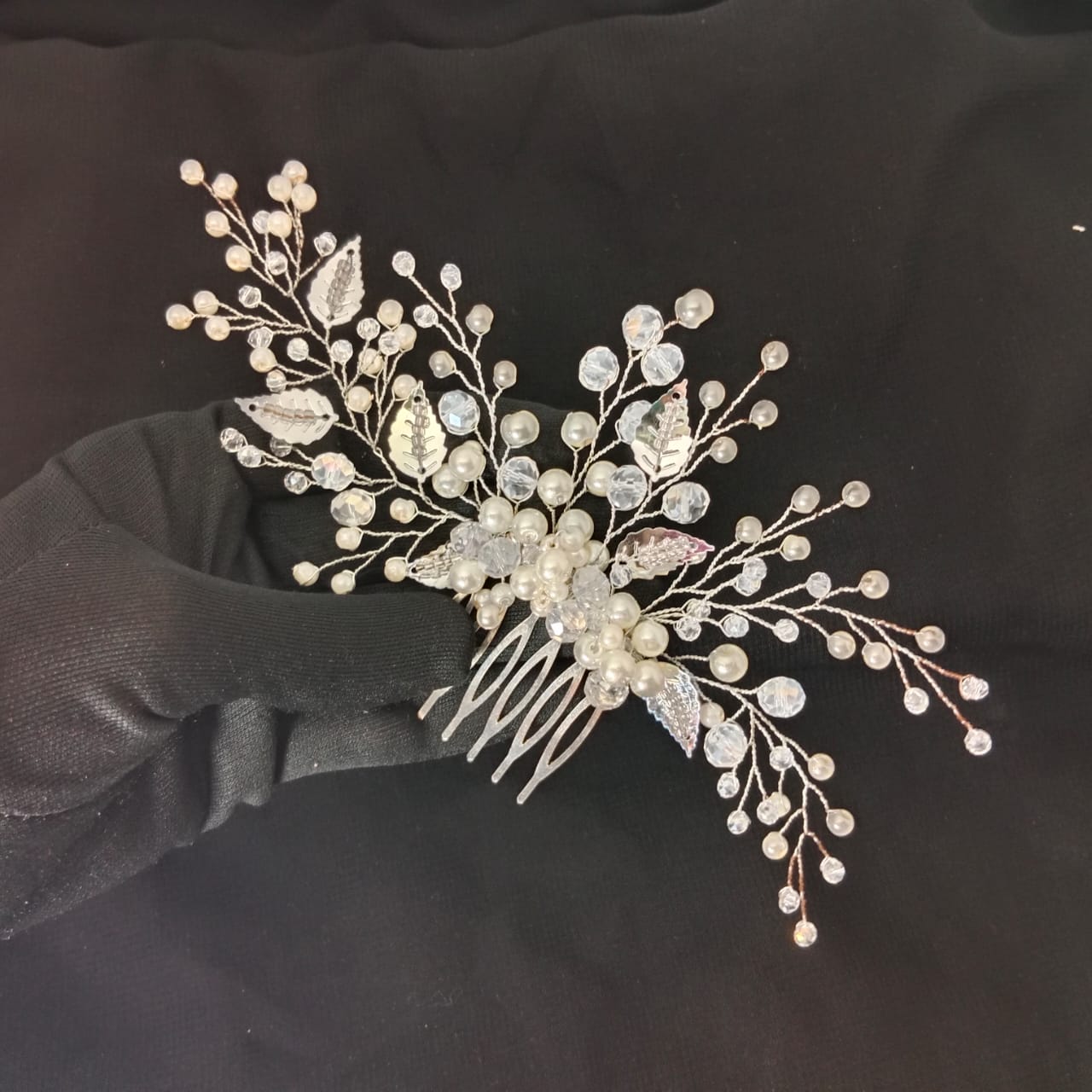 White Stylish Fancy Hair Comb - Image 4