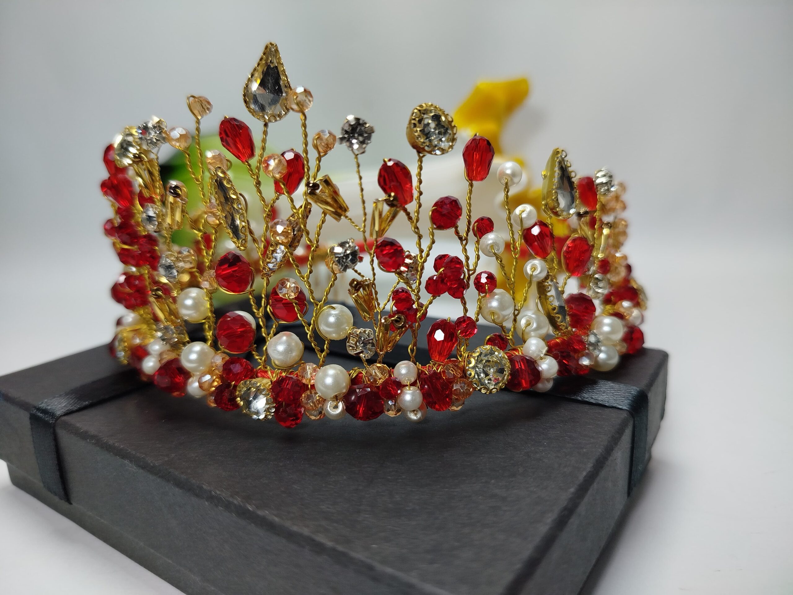Red Golden Crown for Bride - Image 2
