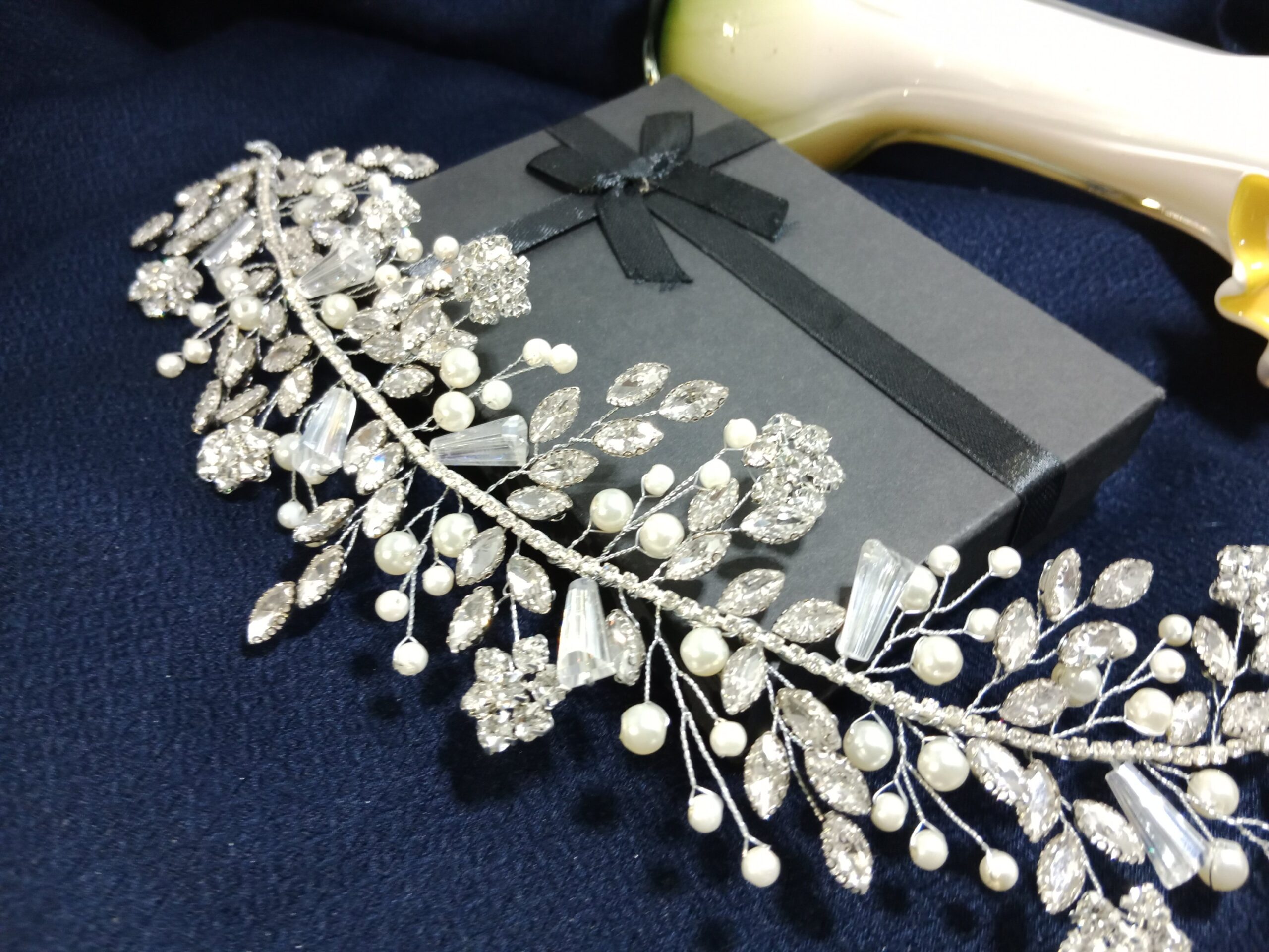 White Silver Head-piece For bridal & Party Wear - Image 2