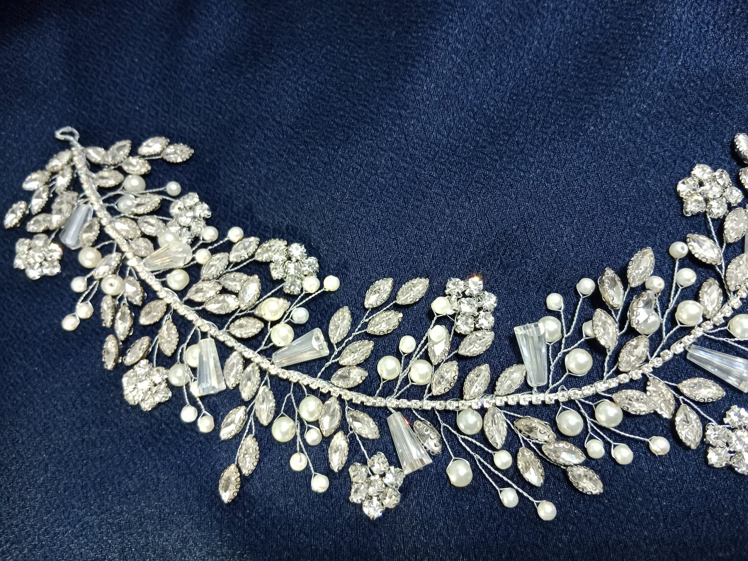 White Silver Head-piece For bridal & Party Wear - Image 9