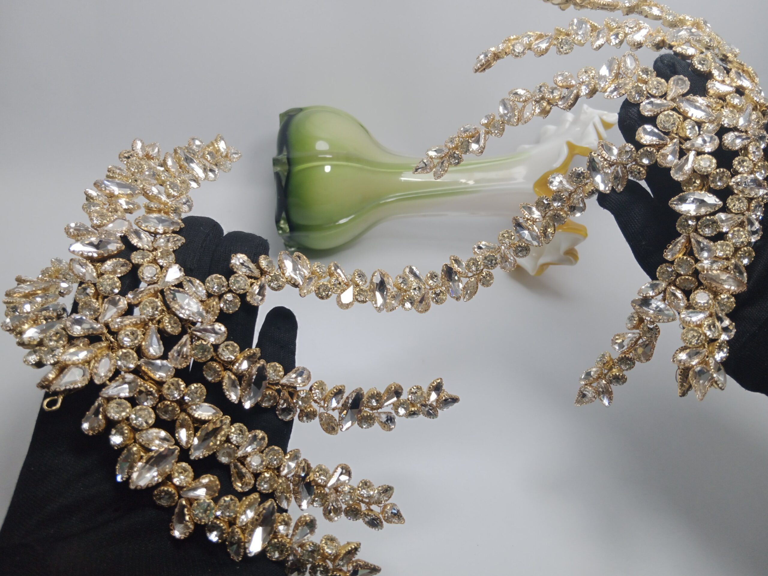 Silver Rhinestone with Golden Base Head-piece - Image 2