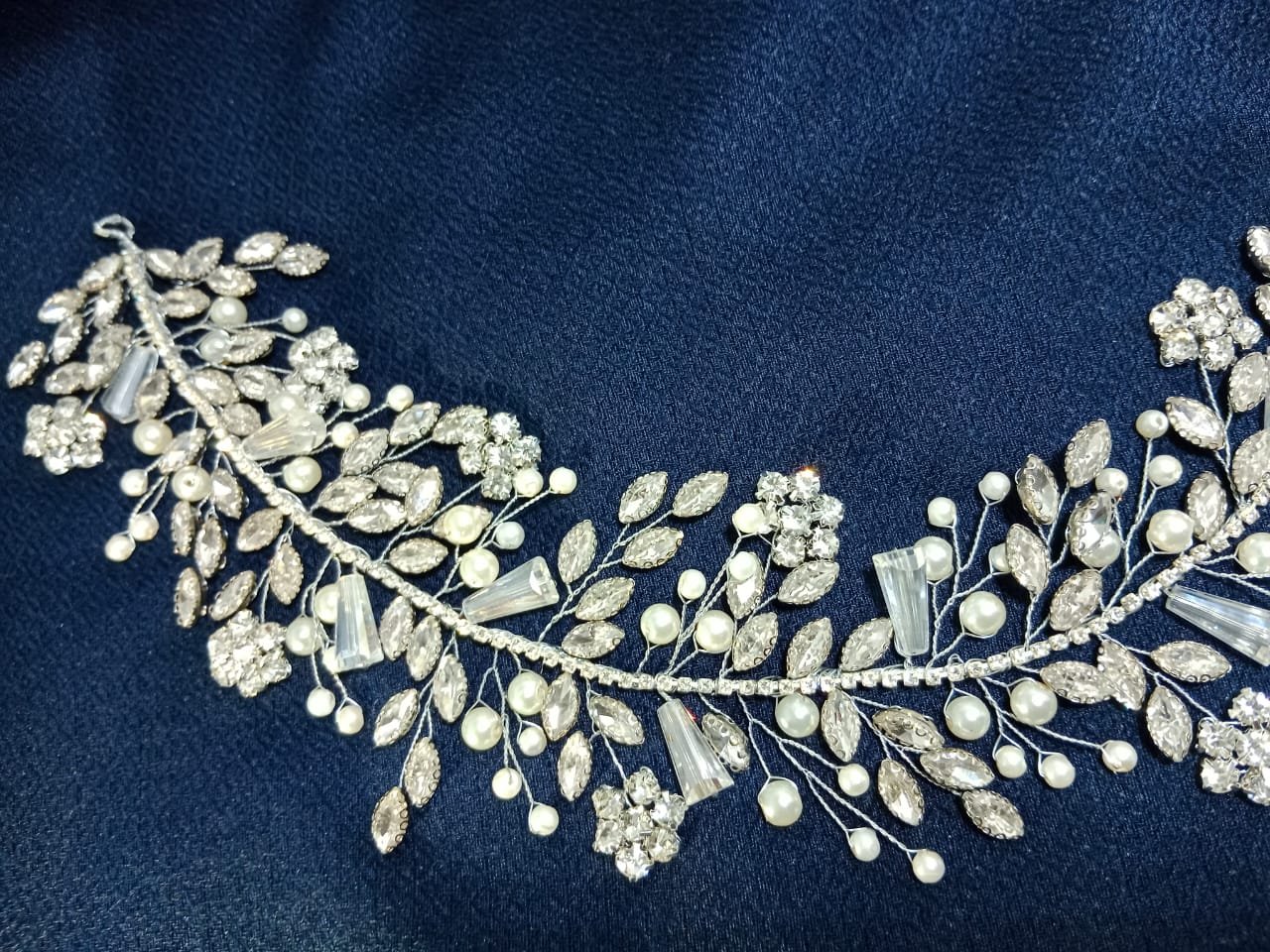 White Silver Head-piece For bridal & Party Wear - Image 3